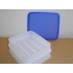 Tupperware Dog House Set by Tupperware