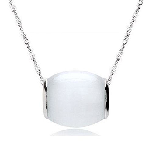 Sephla 925 Sterling Silver Luckly Moonstone Pendant Necklace