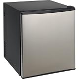 Compact Refrigerators:Avanti AC/DC Superconductor Refrigerator, Model# SHP1712SDC