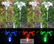TEKTRUM SOLAR GARDEN COLOR CHANGING LILY LIGHTS (Set of 8)