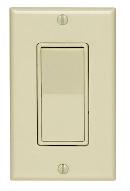 LEVITON L01-05673-02I DECORA 3-WAY GROUNDING SWITCH W/WALLPLATE