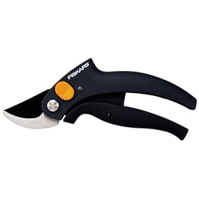 Fiskars 9634 Power-Lever Bypass Pruner