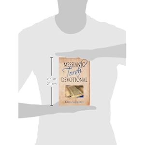 Messianic Torah Devotional: Messianic Jewish Devotionals for the Five Books of Moses