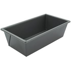 Click here to buy Chicago Metallic Professional Nonstick 1-Pound Loaf Pan by Chicago Metallic.