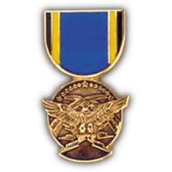 Aerial Achievement Mini Medal Small Pin