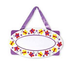 Melissa & Doug Butterflies Door Plaque