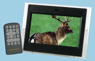 Childrens Toyshop  Electronics : 7" Digital Picture Frame - Visuo Photo frame with digital jpg Photographs - by Digitel Technology Ltd (NOTE: Black frame supplied)