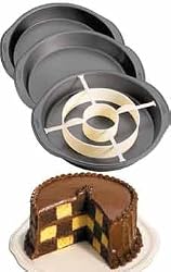 WILTON CHECKERBOARD CAKE SET 2105-9961