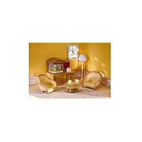 Click here to buy Calico Critters Family Room with Aquarium by Calico Critters.