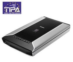 Childrens Toyshop  Computer : CanoScan 8800F Film Scanner