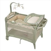 Graco Pack 'n Play Playard with Bassinet & Changer in Abbington