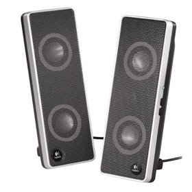 Electronics: Logitech V10 USB Notebook Speakers  970194 0403 