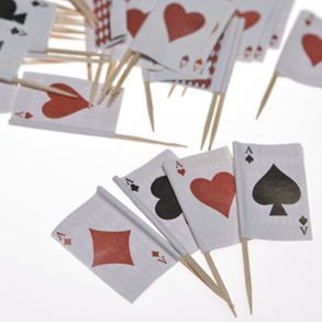 Alice Wonderland Birthday Party Supplies on Of Playing Card Food Picks Lenny S Alice In Wonderland Shop Wallpaper