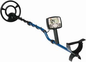 Childrens Toyshop  Outdoor Living : Minelab X-Terra 50 Metal Detector