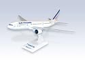 SkyMarks B777-200 Air France Model Airplane
