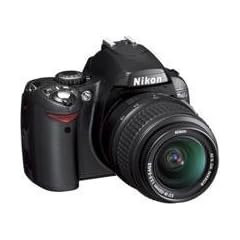 Nikon D40 SLR-Digitalkamera (6 Megapixel) schwarz inkl. AF-S DX 18-55 Objektiv