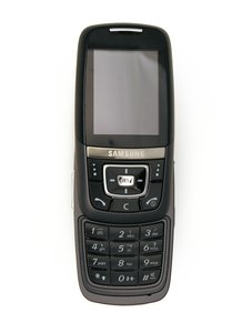 Samsung D-D600 Quad-band Unlocked GSM Cellular Phone