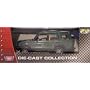 2004 Land Rover Discovery diecast model SUV 1:18 scale die cast by Motor Max - Blue
