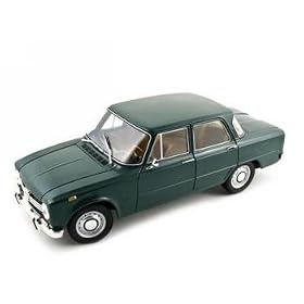 1970 Alfa Romeo Giulia 1300 1/18 Minichamps