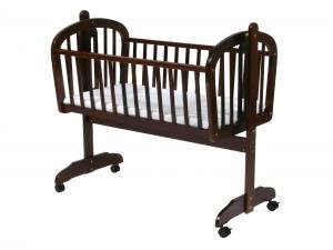 Futura Baby Cradle in Cherry