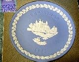 Wedgwood Jasper Christmas Plate, 1973, Tower of London