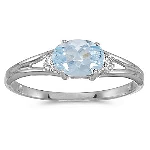 14k White Gold Oval Aquamarine And Diamond Ring