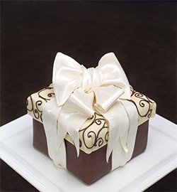 The Sophisticate Cheesecake by BelenGift