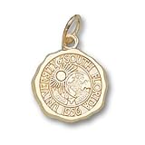 South Florida Bulls 1/2in 10k Seal Pendant/10kt yellow gold