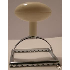 Ravioli Cutter Square 8cm/3" s/s plastic Soft Grip handle Guaranteed quality