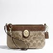 Coach Signature Peyton Capacity Wristlet Bag Clutch Wallet Nutmeg