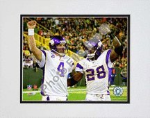 Photo File Minnesota Vikings Adrian Peterson / Brett Favre Matted Photo