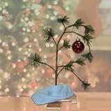 24" Classic Peanuts Charlie Brown Christmas Tree with Blanket Tree Skirt
