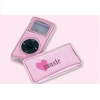 Think Pink Love Hearts Suede heart nano ipod