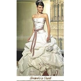 sash wedding dress