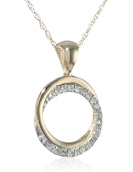 10k Yellow Gold and Diamond Circle Pendant Necklace (0.10 cttw, I-J Color, I2-I3 Clarity), 18"