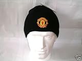 OFFICIAL MANCHESTER UNITED F.C BLACK BEANIE HAT WITH CLUB CREST