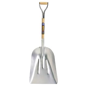 Ames True Temper Kodiak 14-Inch Aluminum Western Pattern Grain Scoop with 27-Inch Armor... from Aluminum Scoops