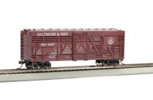 Bachmann Trains Bando 40' Stock Car-Ho Scale