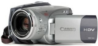 Canon HV20 High Definition Camcorder (10X Optical Zoom, 2.7" Widescreen Colour LCD)