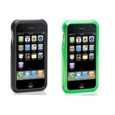Click here to buy Griffin Wave Combo for iPhone 3G (Black and Green) by Griffin Technology.