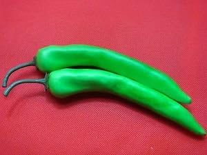 2 Artificial Chili Pepper - Plastic Decorative Vegetable Peppers Fake Green LI2