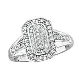 1/4 ct. tw. Diamond Fashion Ring in 10kt. White Gold