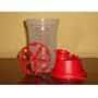 Tupperware Quick Shake Container in Red