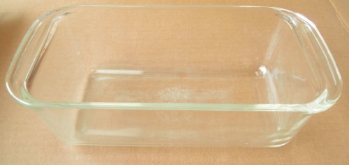 Pyrex 213 Glass 1.5 Quart Loaf Bakeware Dish - 8 1/2 inches x 4 1/2 inches x 2 1/2 inches