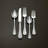 Vera Wang Lariat Gravy Ladle/T946624