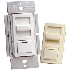 Leviton R10-IPI06-1LM Decora Illumatech Slide Dimmer with Preset LED 600Watt White and Almond