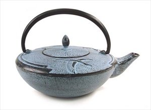 Japanese Cast Iron Teapot Kettle 24oz L-Blue TB16-08LB Japanese Cast Iron Teapot Kettle 24oz L-Blue TB16-08LB