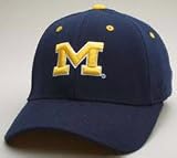 Michigan Wolverines &acute; &acute; M &acute; &acute; Navy ZH Flex Fit Hat - B000BP7VHO