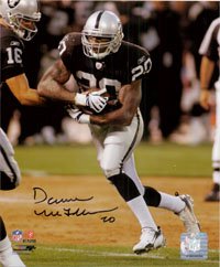 Signed McFadden, Darren (Oakland Raiders) 8x10 Photo
