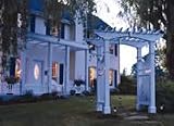 Yorkshire Arbor with Trim Kit